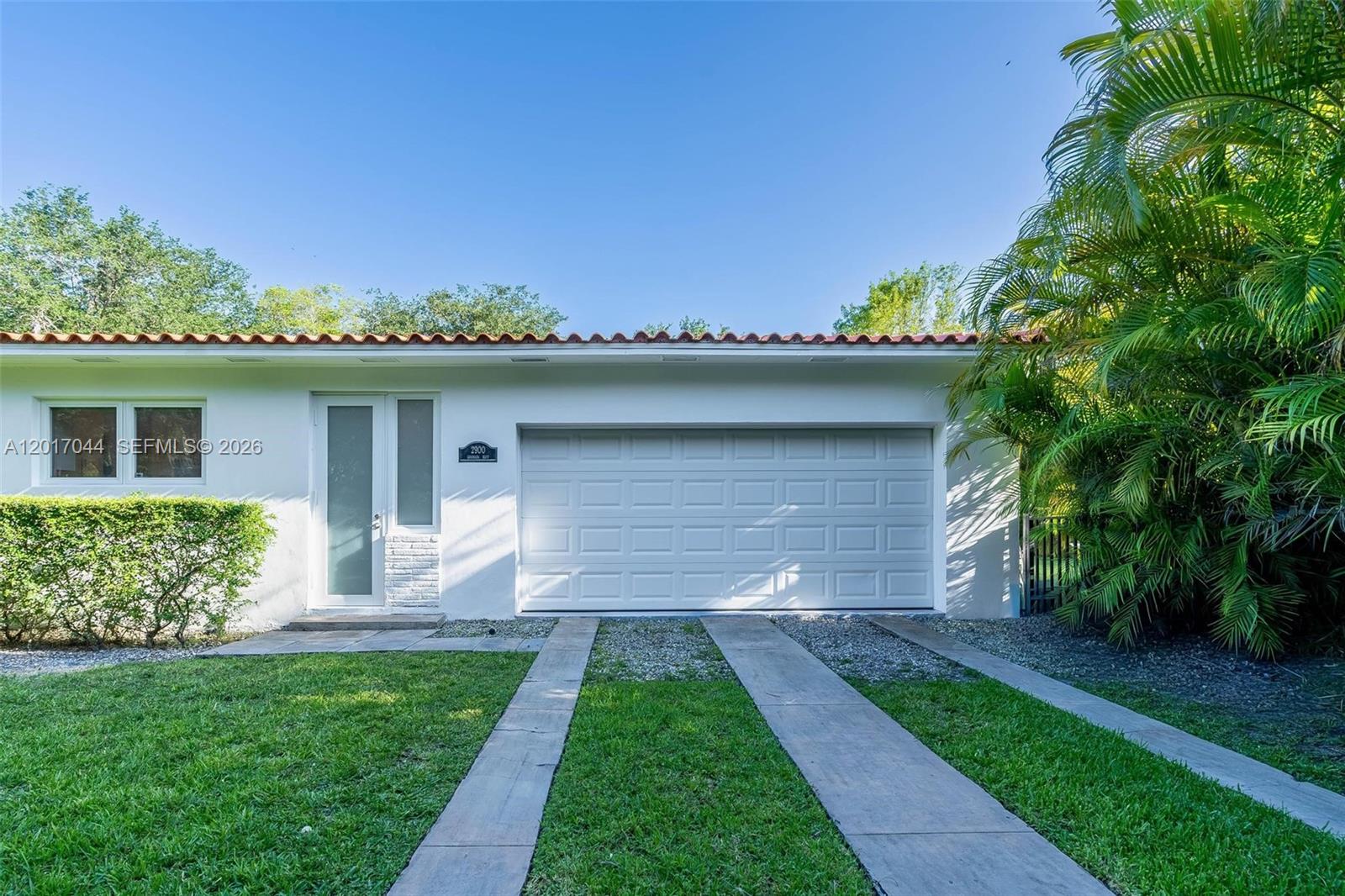 CORAL GABLE COUNTRY CLUB - Residential Lease
