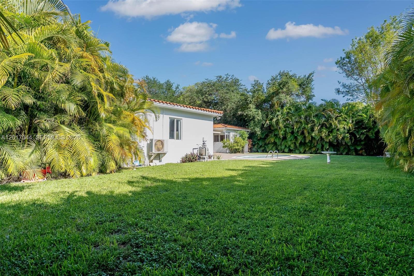 CORAL GABLE COUNTRY CLUB - Residential Lease