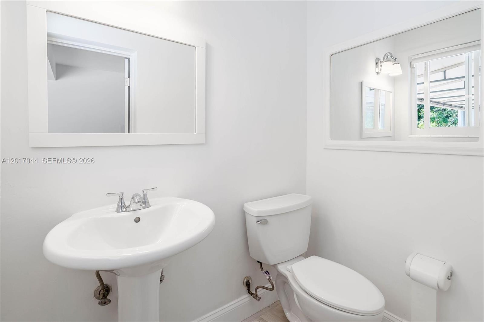 CORAL GABLE COUNTRY CLUB - Residential Lease