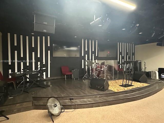 OPA LOCKA PL NO 3 - Commercial Sale