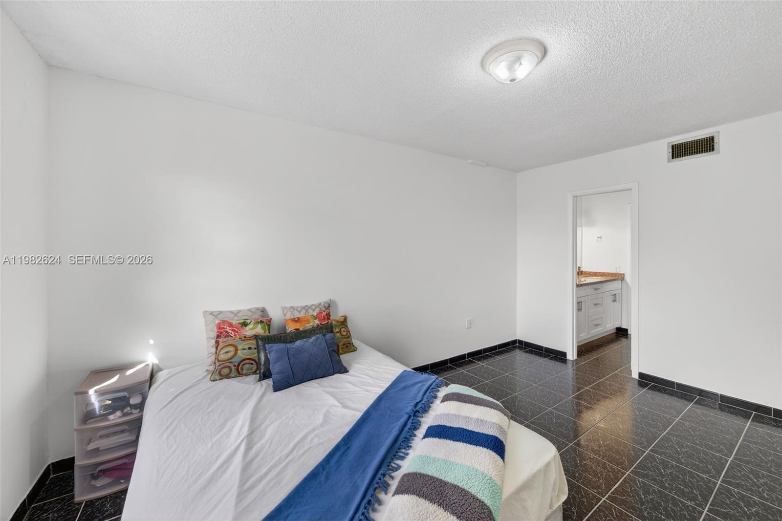 ALCALA PLAZA CONDO - Residential