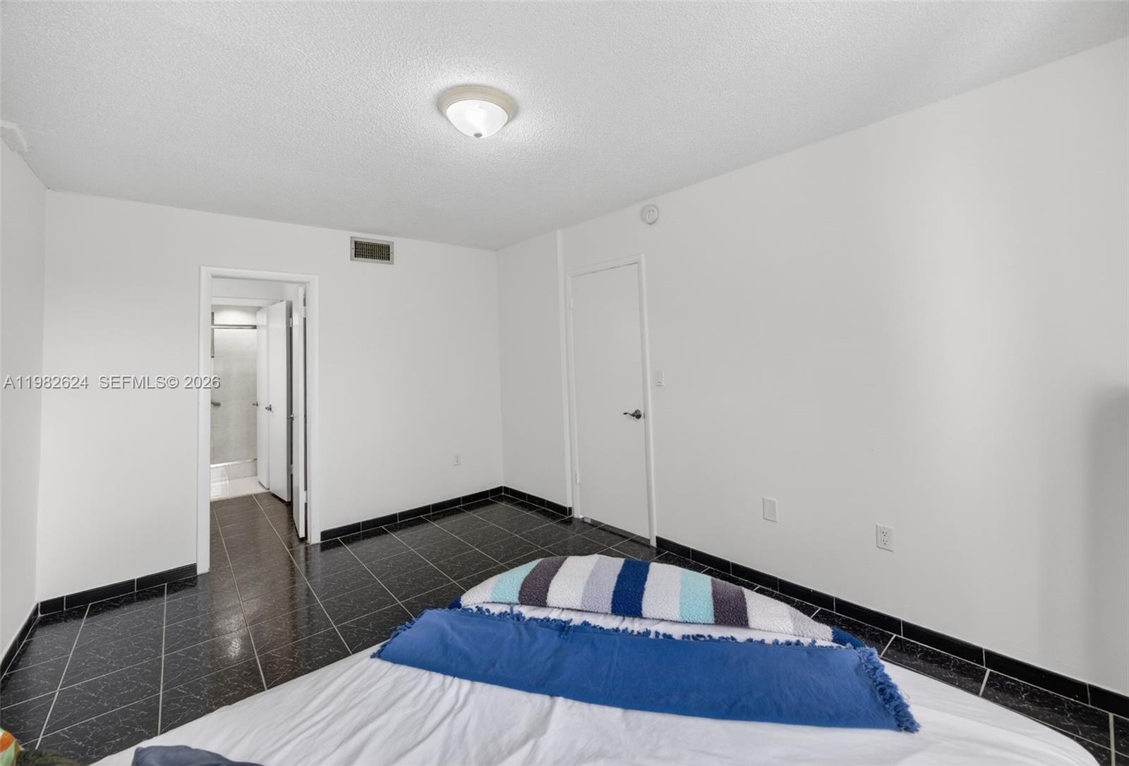 ALCALA PLAZA CONDO - Residential