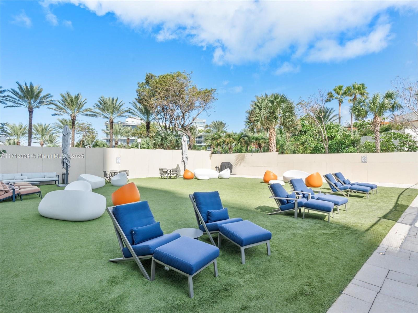 SOUTH POINTE TOWERS CONDO - Residential