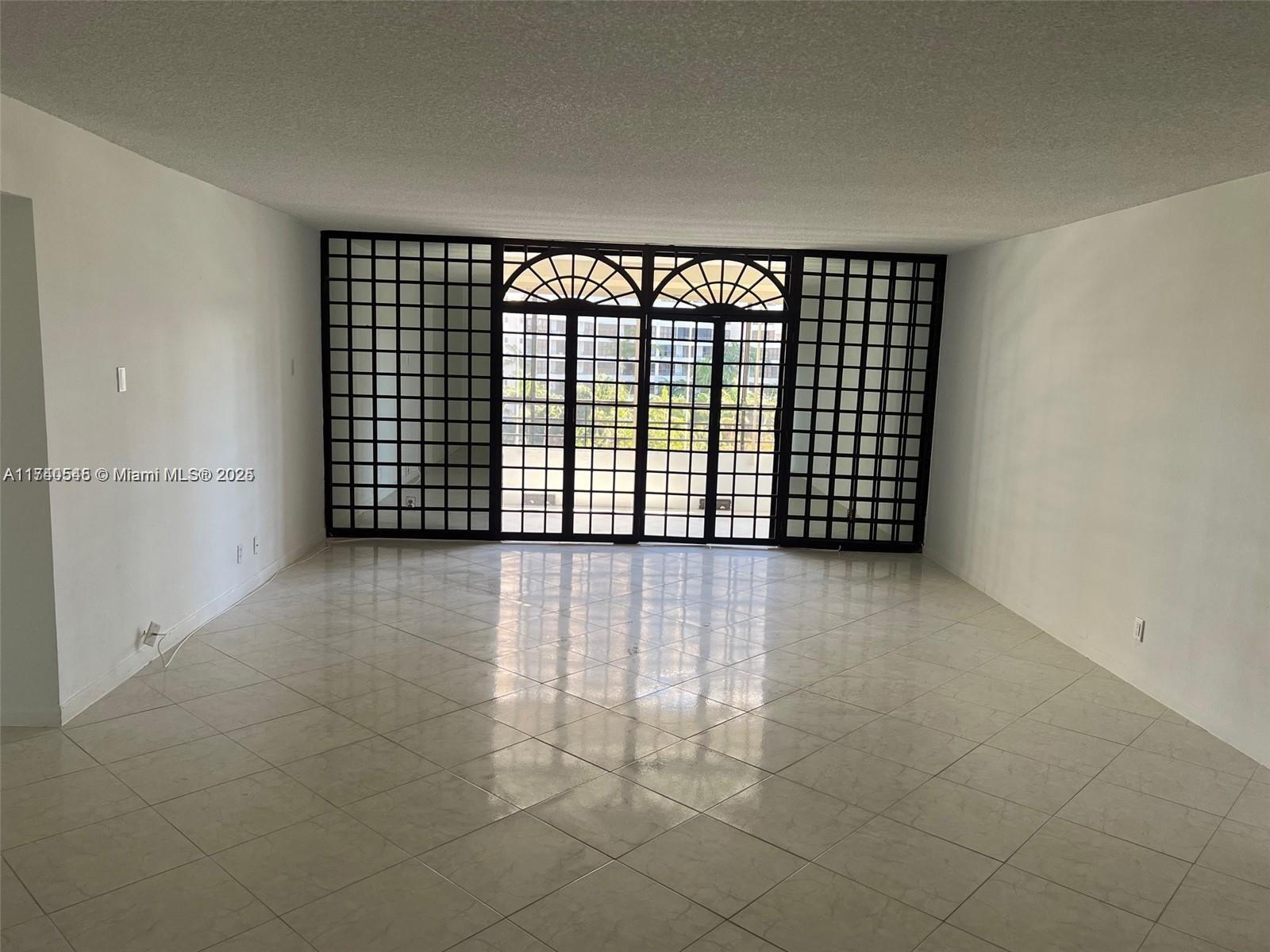 OLYMPUS CONDO PHASE - Residential