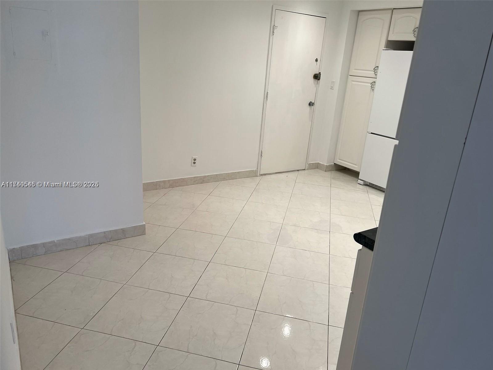 OLYMPUS CONDO PHASE - Residential