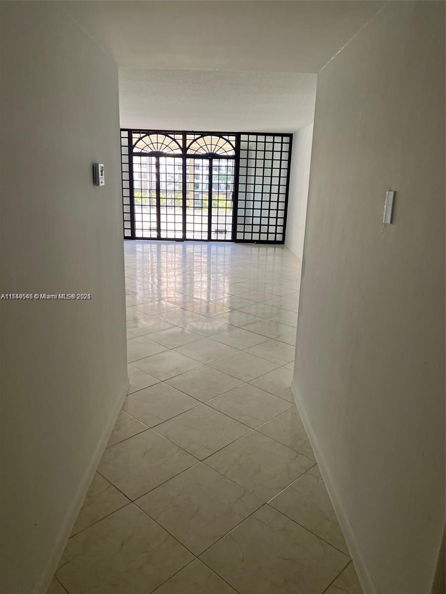 OLYMPUS CONDO PHASE - Residential