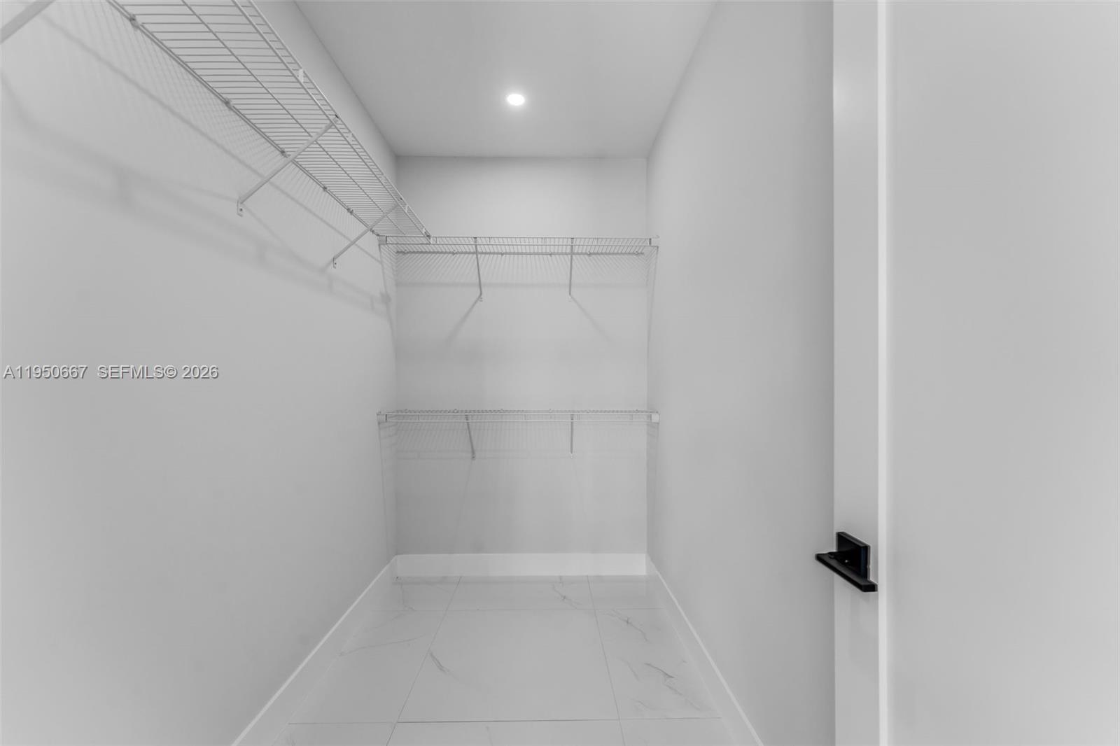 DIXIE PINES 2ND REV - Residential Income