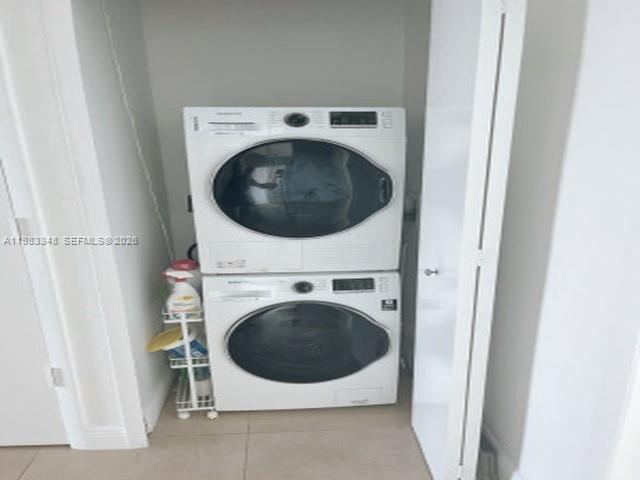 UPTOWN MARINA LOFTS CONDO - Residential