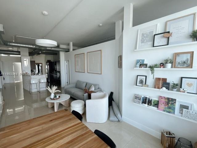 UPTOWN MARINA LOFTS CONDO - Residential