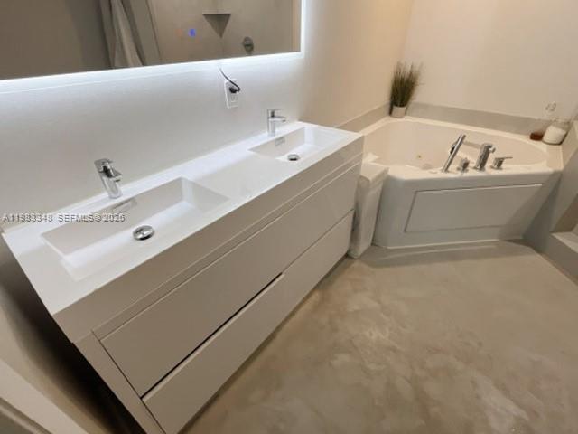 UPTOWN MARINA LOFTS CONDO - Residential