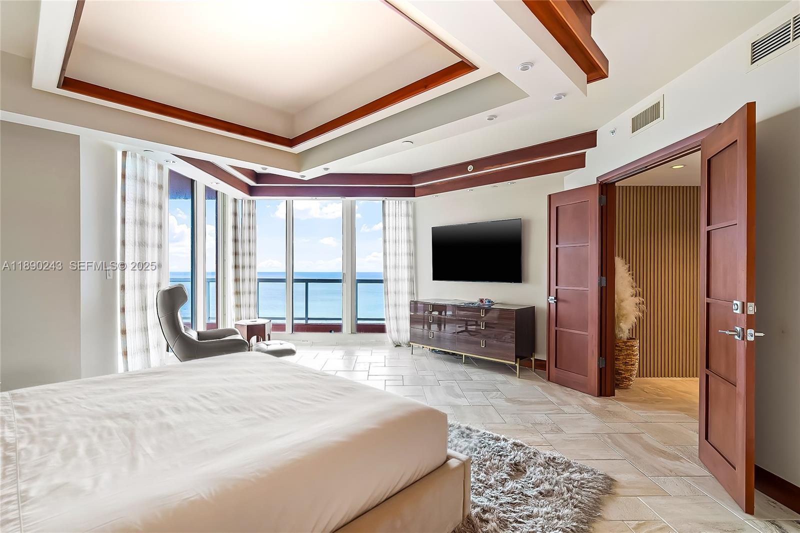 PALMS TOWER TWO CONDO - Residential Lease