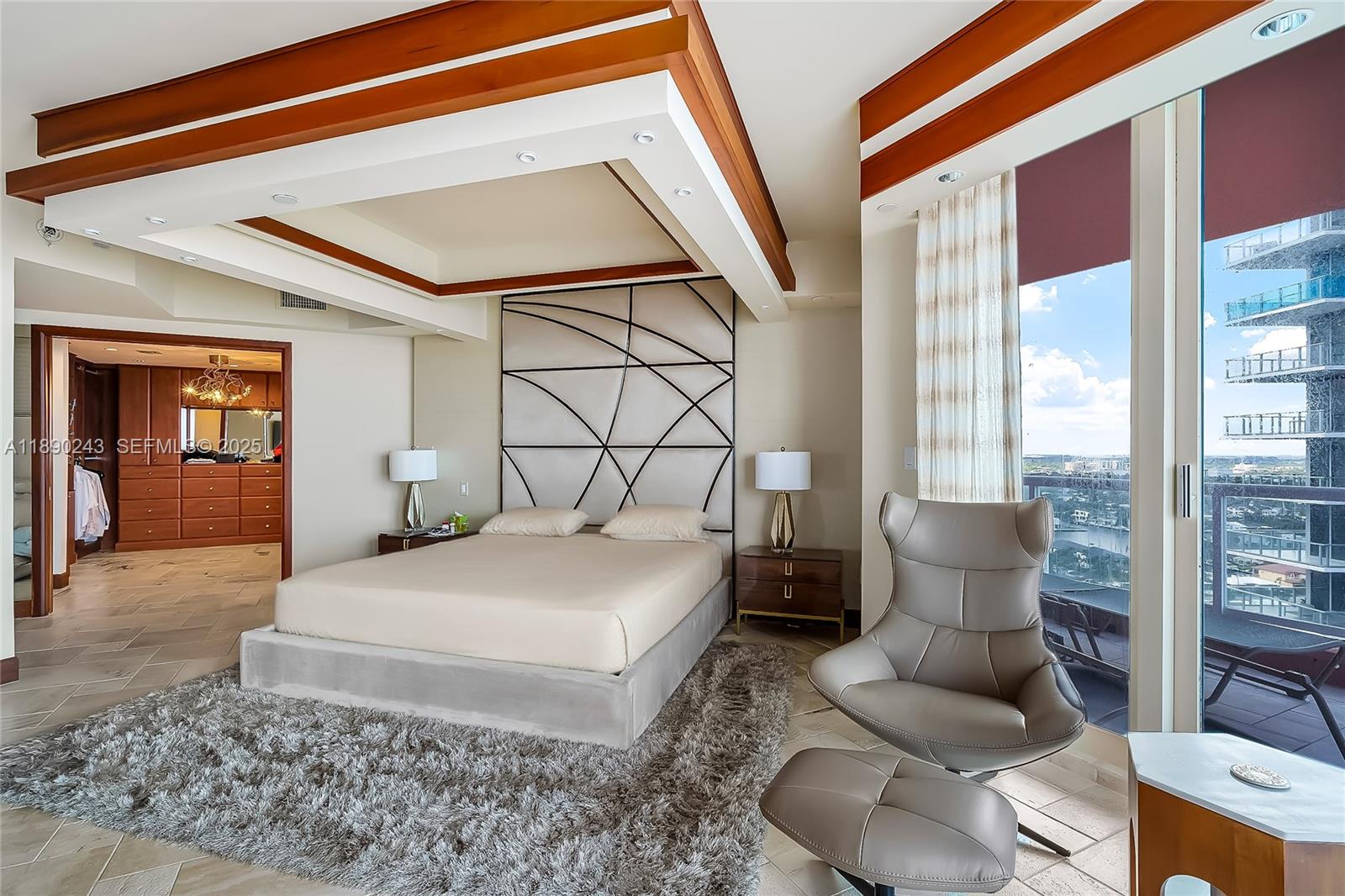 PALMS TOWER TWO CONDO - Residential Lease