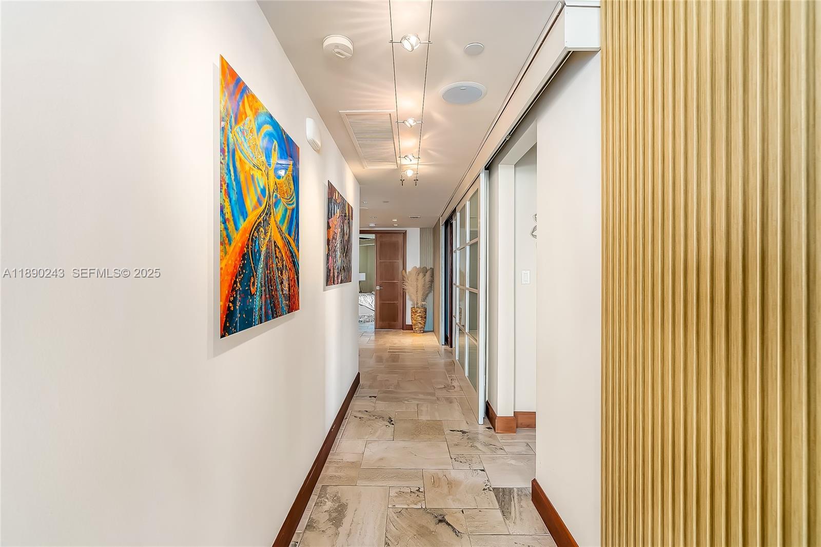 PALMS TOWER TWO CONDO - Residential Lease