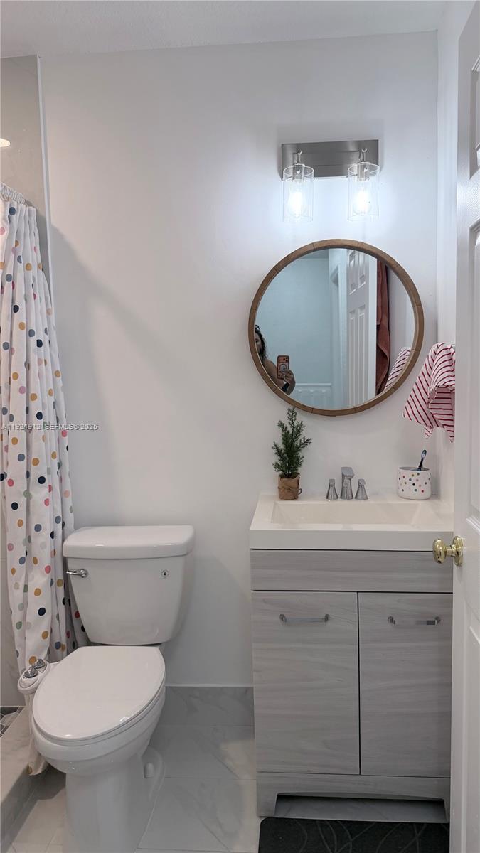 LAS BRISAS AT DORAL CONDO - Residential