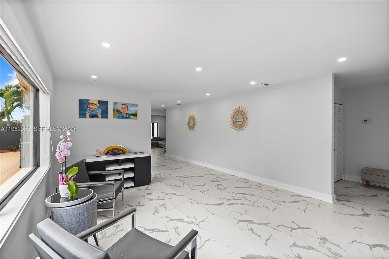 LEOMAR HOMES - Residential