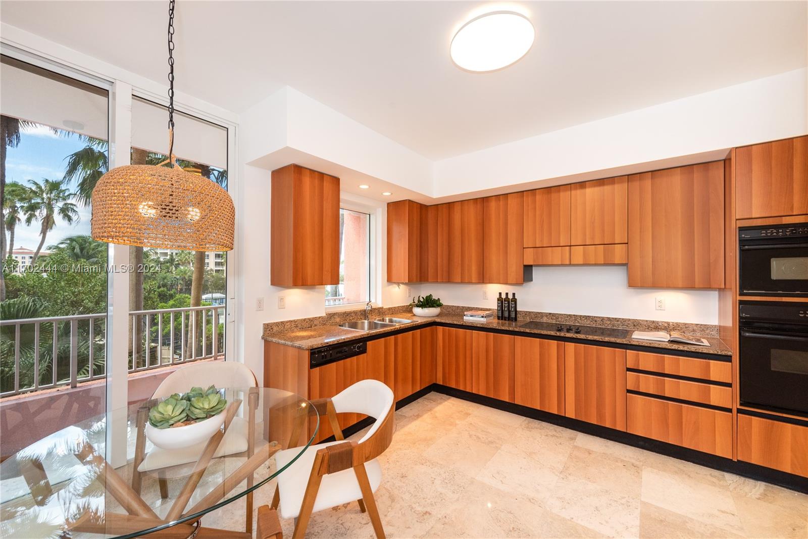 CLUB TOWER TWO CONDO - Residential