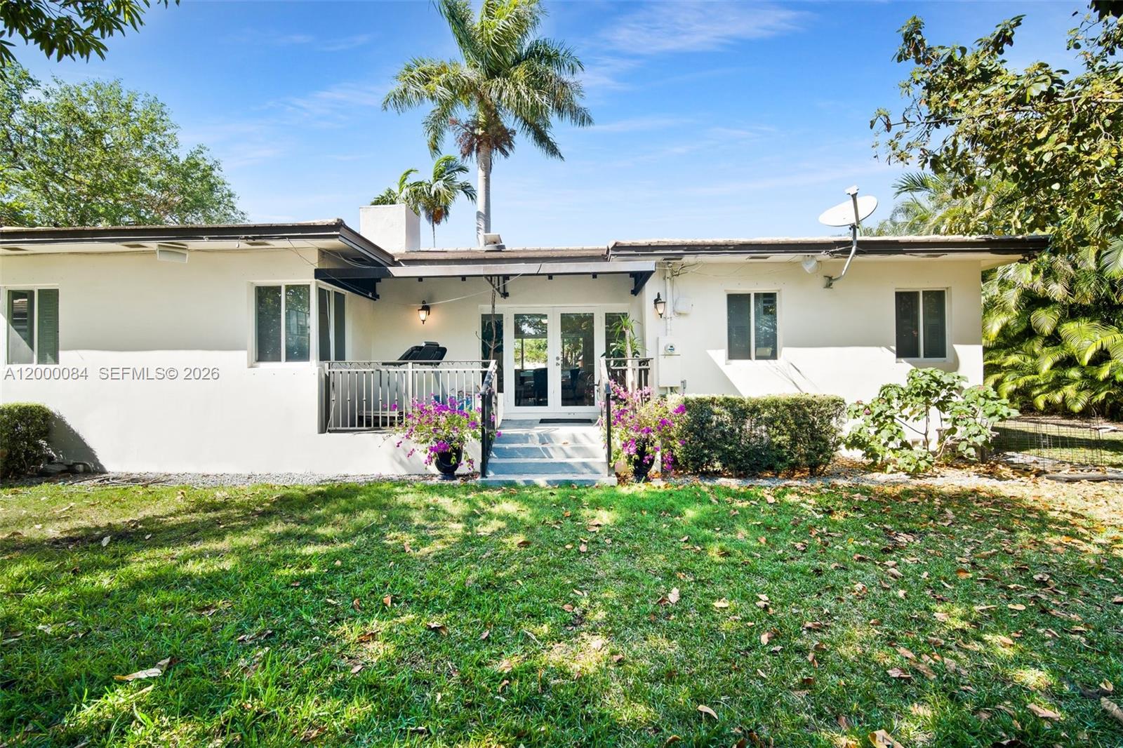 COCONUT GROVE SEC 1-CORAL - Residential