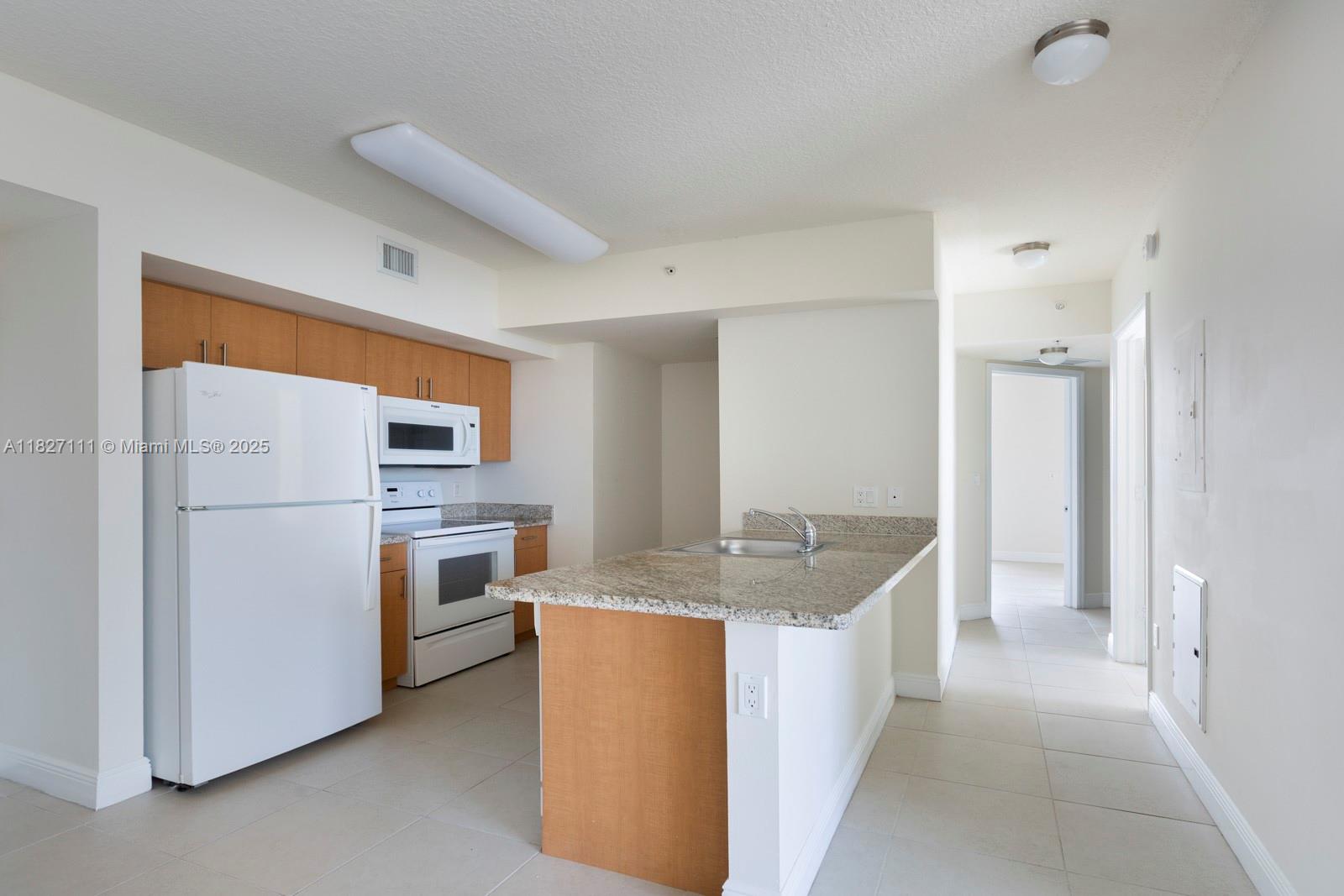 2350 SW 27th Ave 810