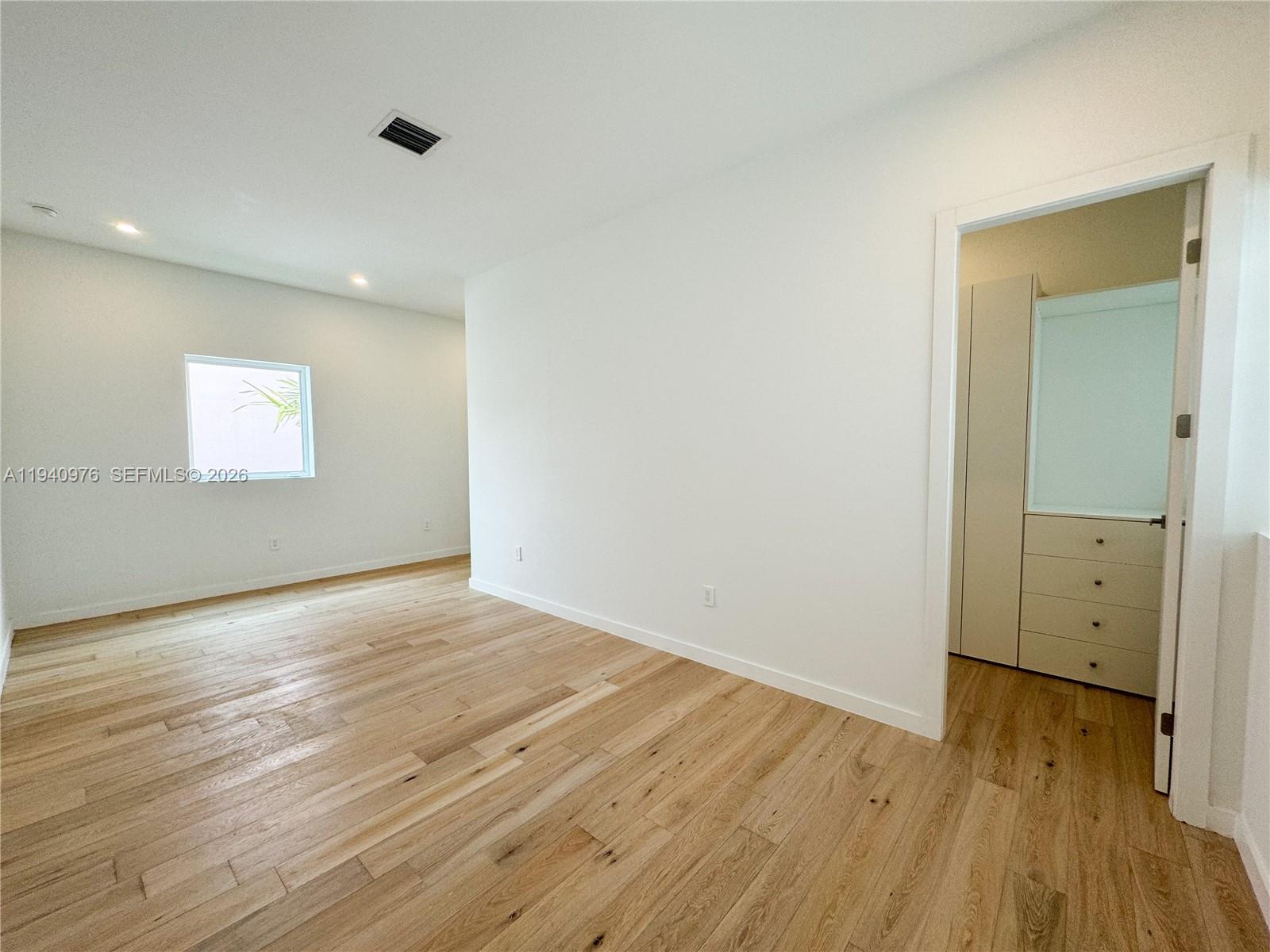 HAYNSWORTH VILLAGE - Residential Lease