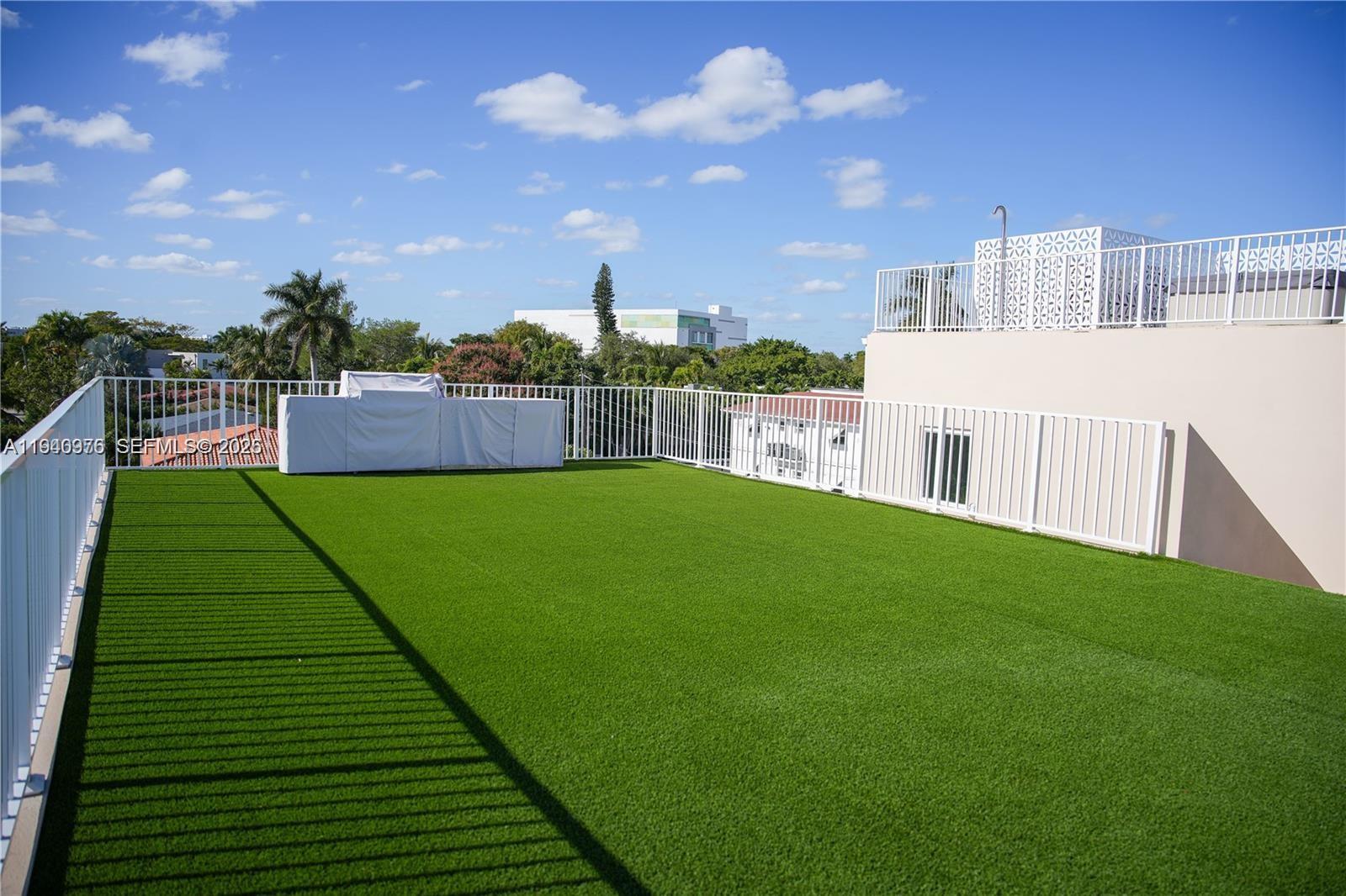 HAYNSWORTH VILLAGE - Residential Lease