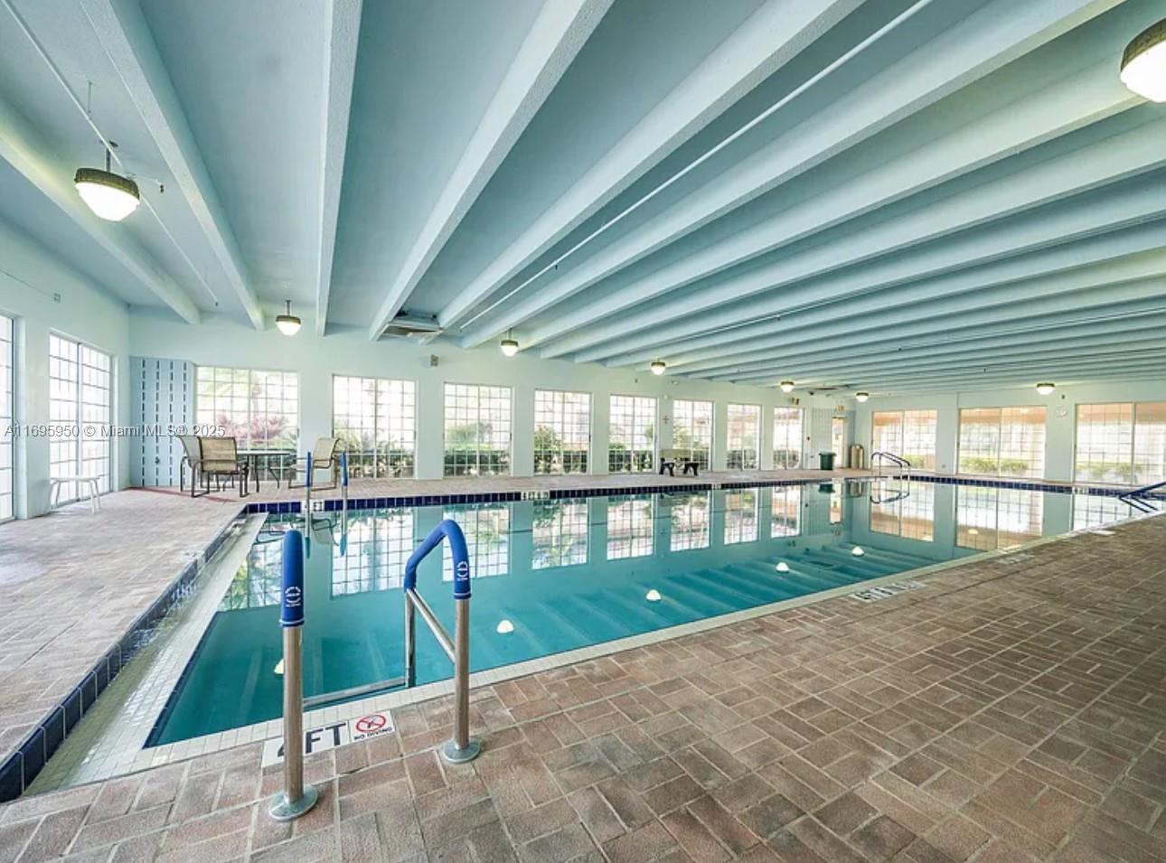 HUNTINGTON POINTE - Residential