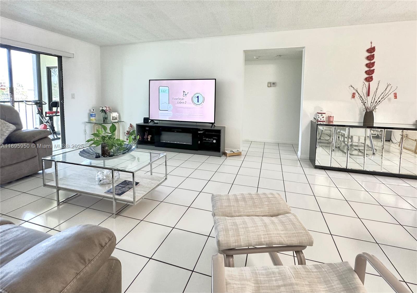 HUNTINGTON POINTE - Residential