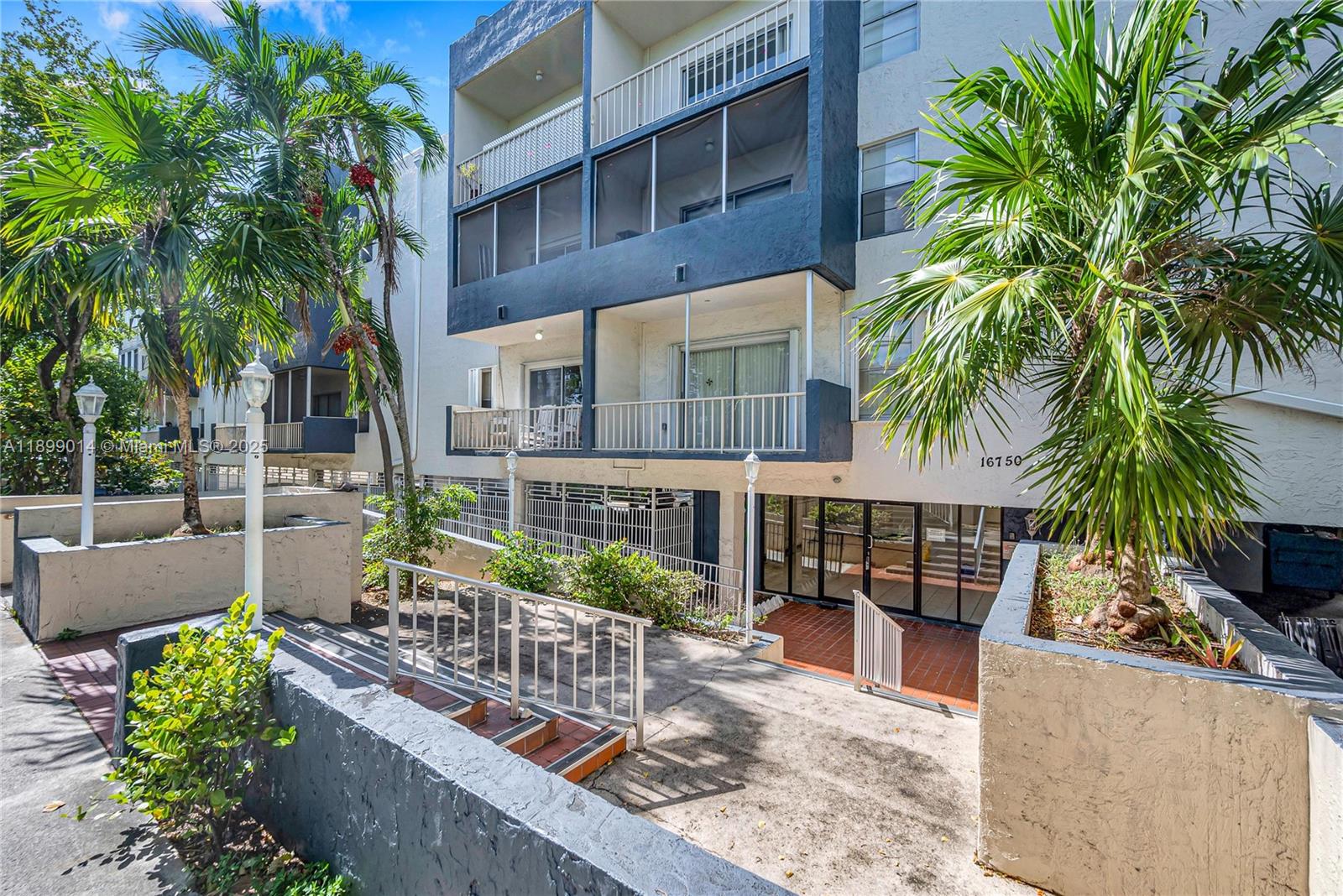 NEW LAND GARDENS CONDO - Residential Lease