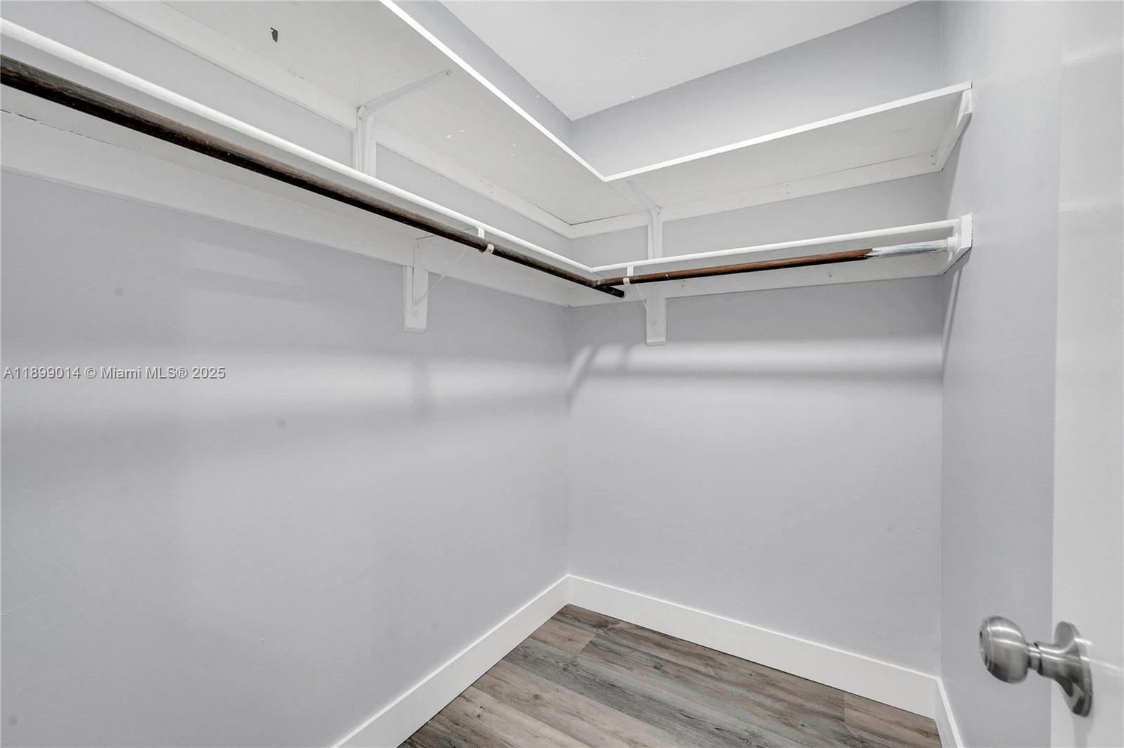 NEW LAND GARDENS CONDO - Residential Lease