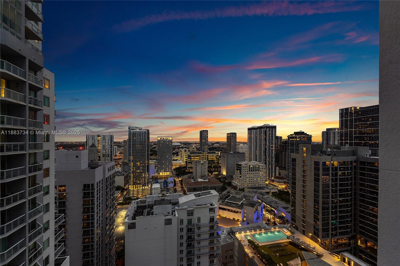 VIZCAYNE NORTH CONDO - Residential Lease