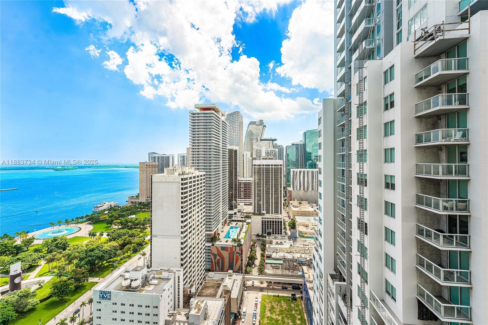 VIZCAYNE NORTH CONDO - Residential Lease