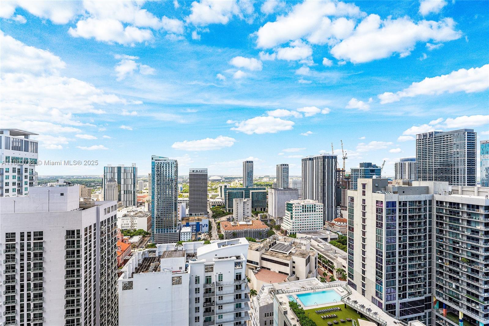 VIZCAYNE NORTH CONDO - Residential Lease