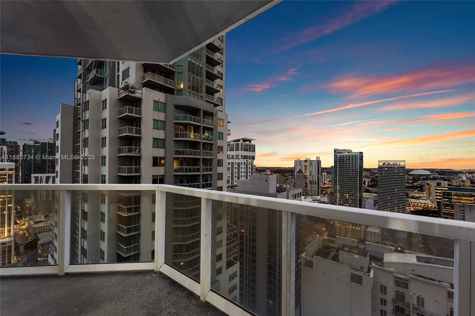 VIZCAYNE NORTH CONDO - Residential Lease