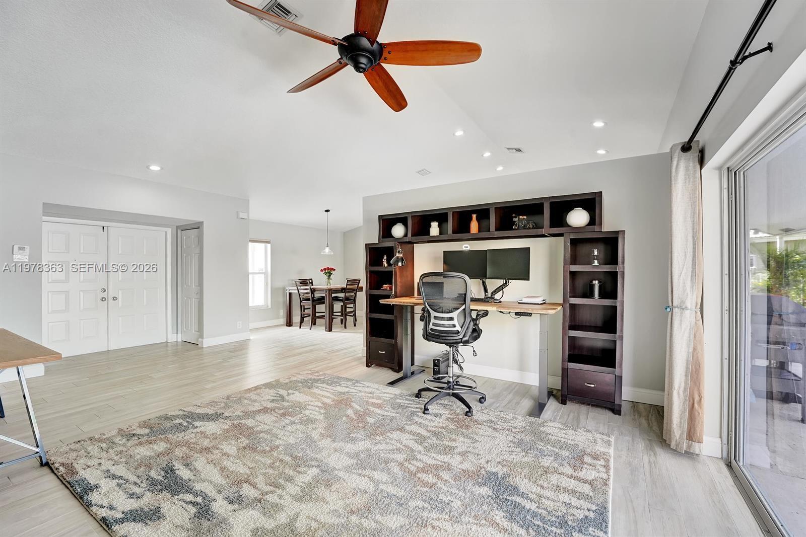 CYPRESS WOODS 1 - Residential Lease