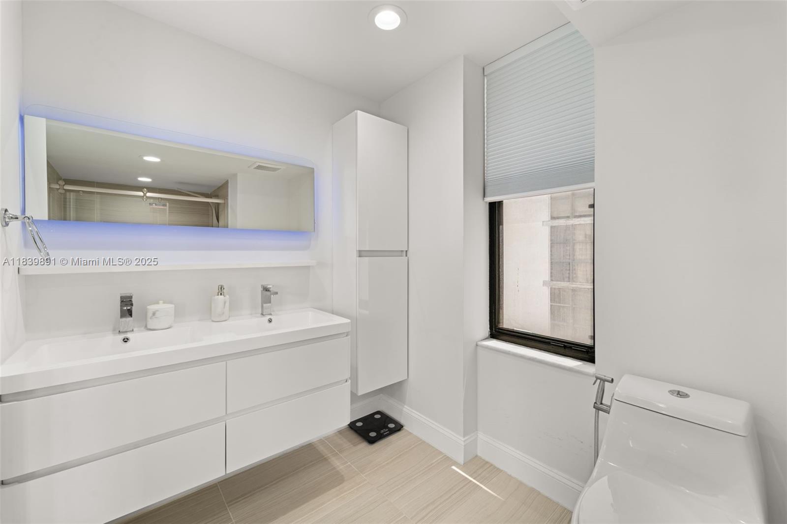 TOWER AT BISCAYNE COVE CO - Residential