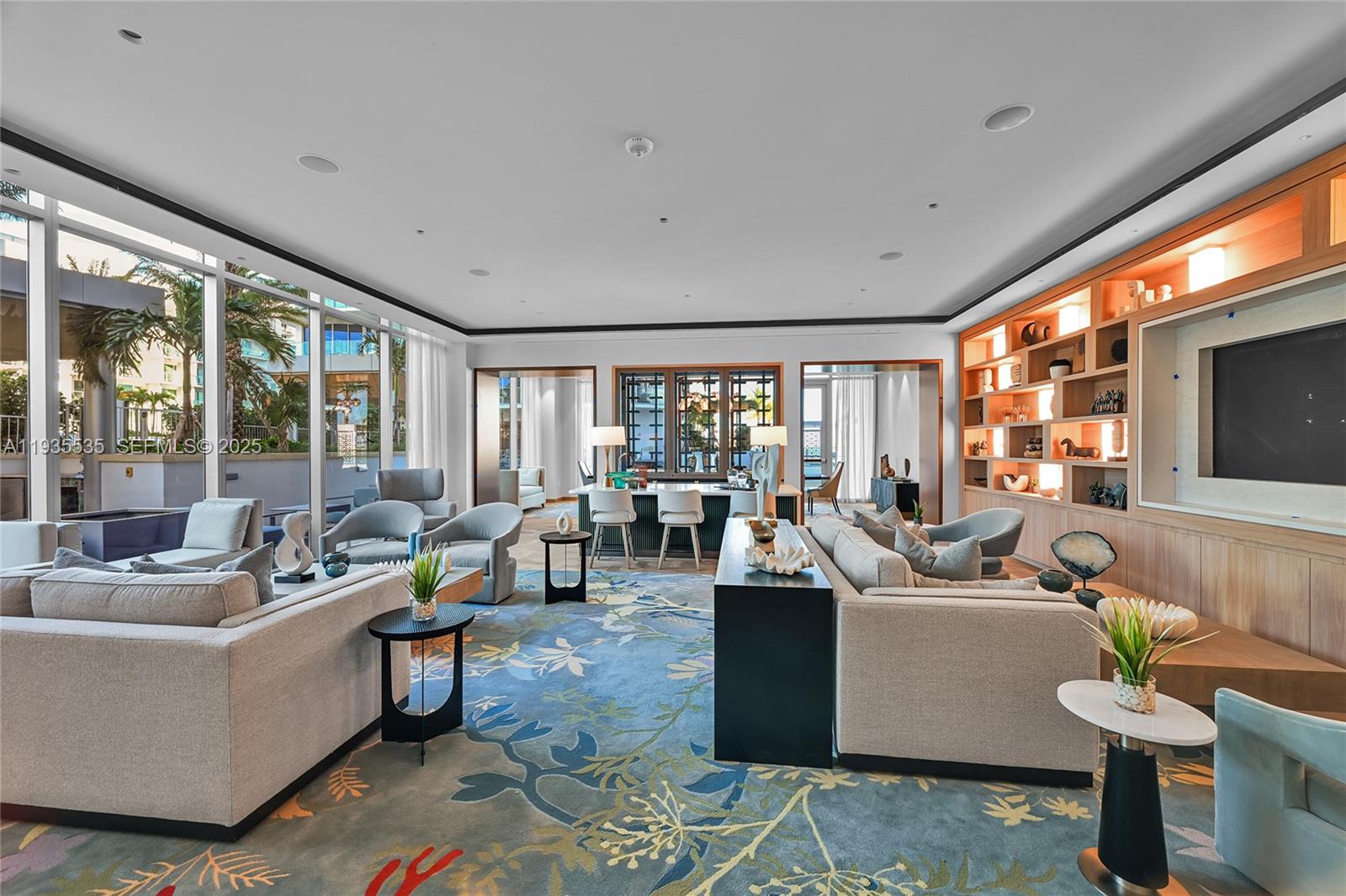 Selene Oceanfront Resident - Residential Lease