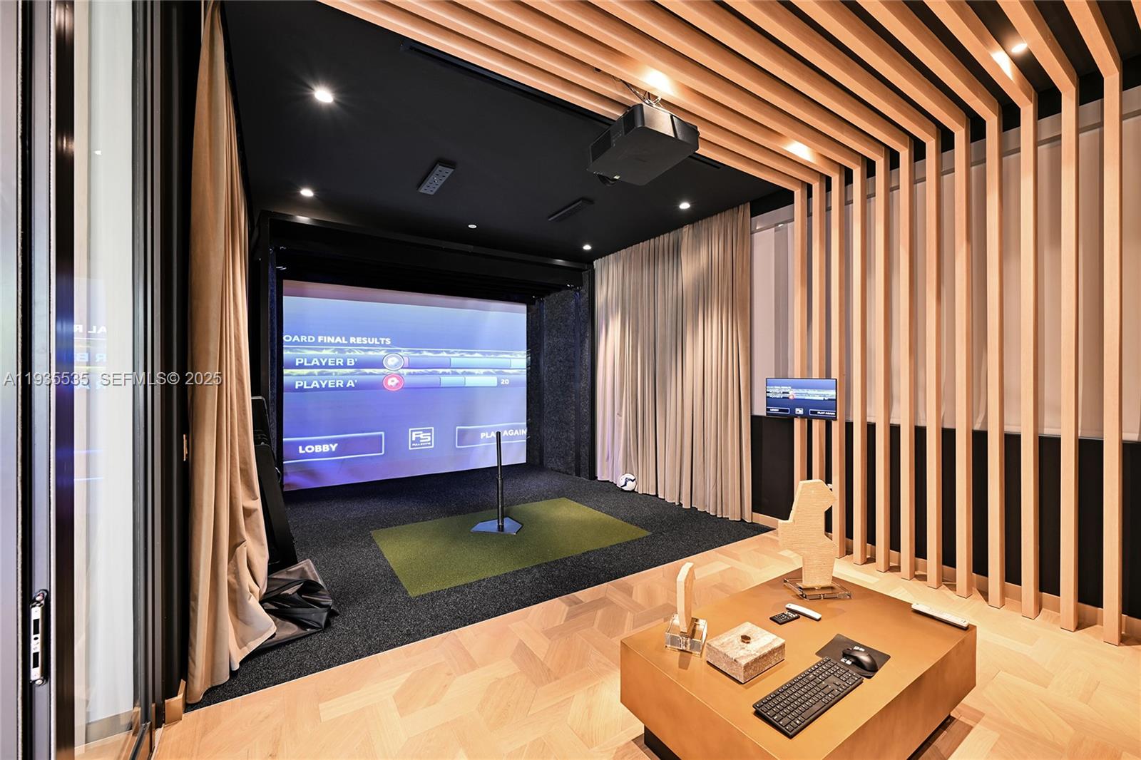 Selene Oceanfront Resident - Residential Lease