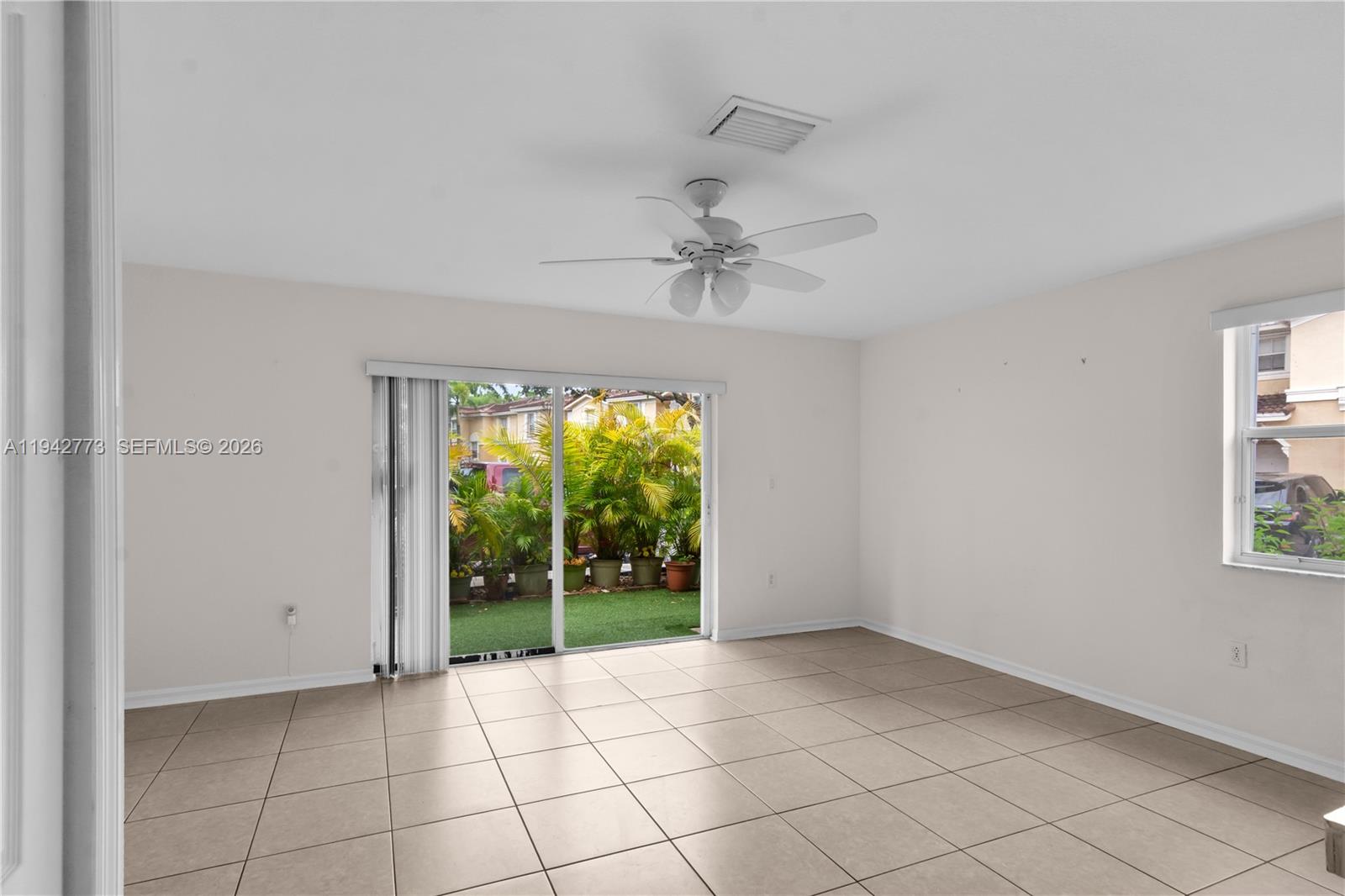 MELROSE POINT CONDO - Residential