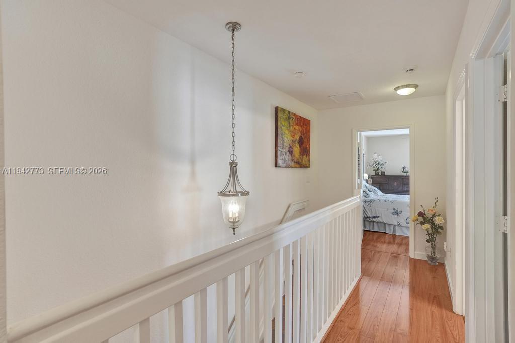 MELROSE POINT CONDO - Residential