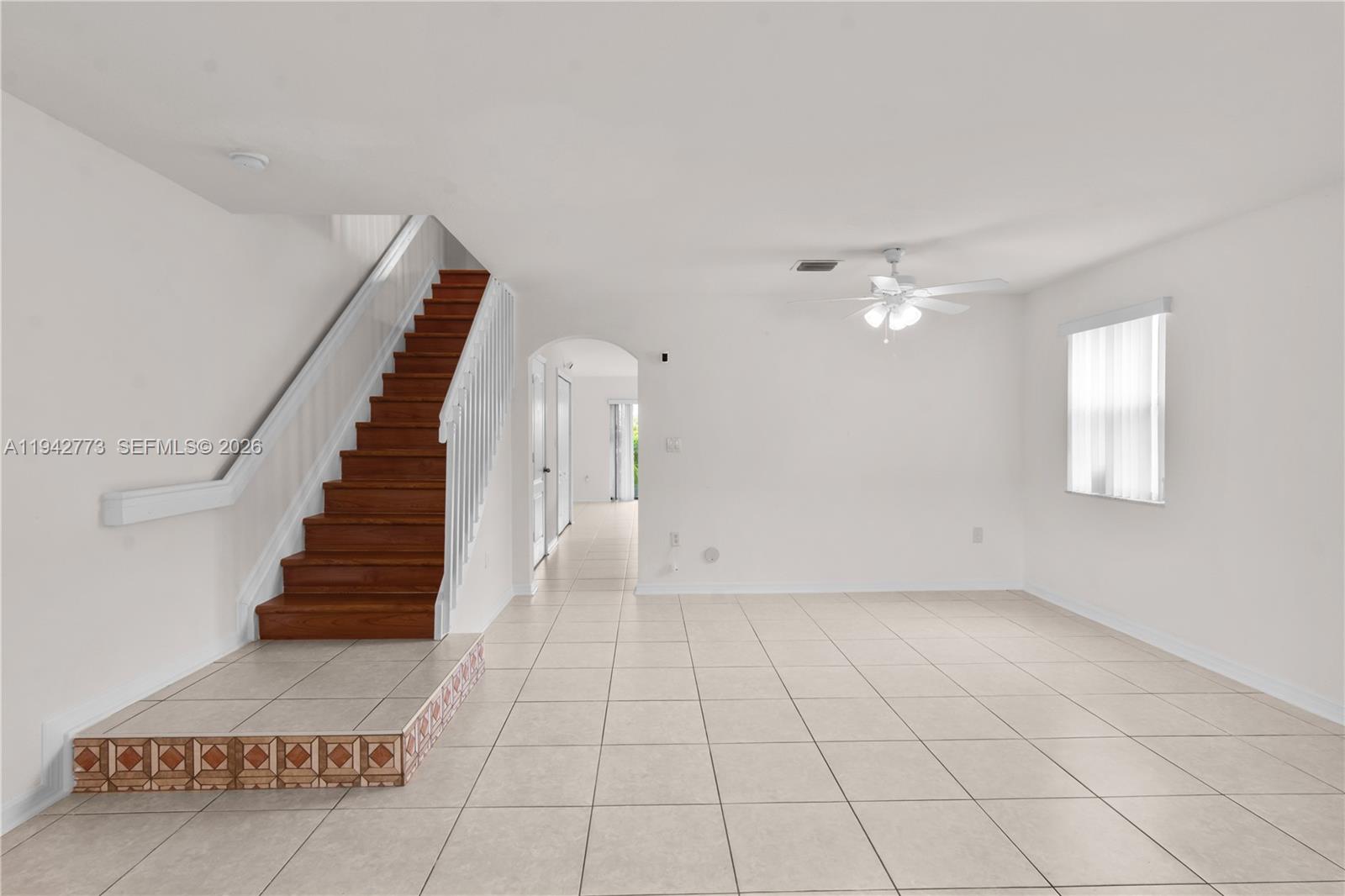 MELROSE POINT CONDO - Residential