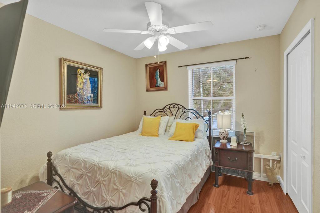 MELROSE POINT CONDO - Residential