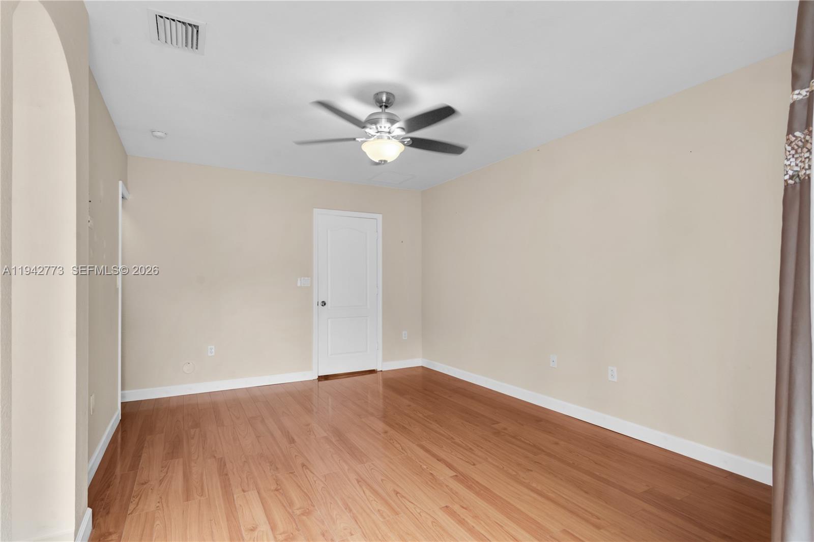 MELROSE POINT CONDO - Residential