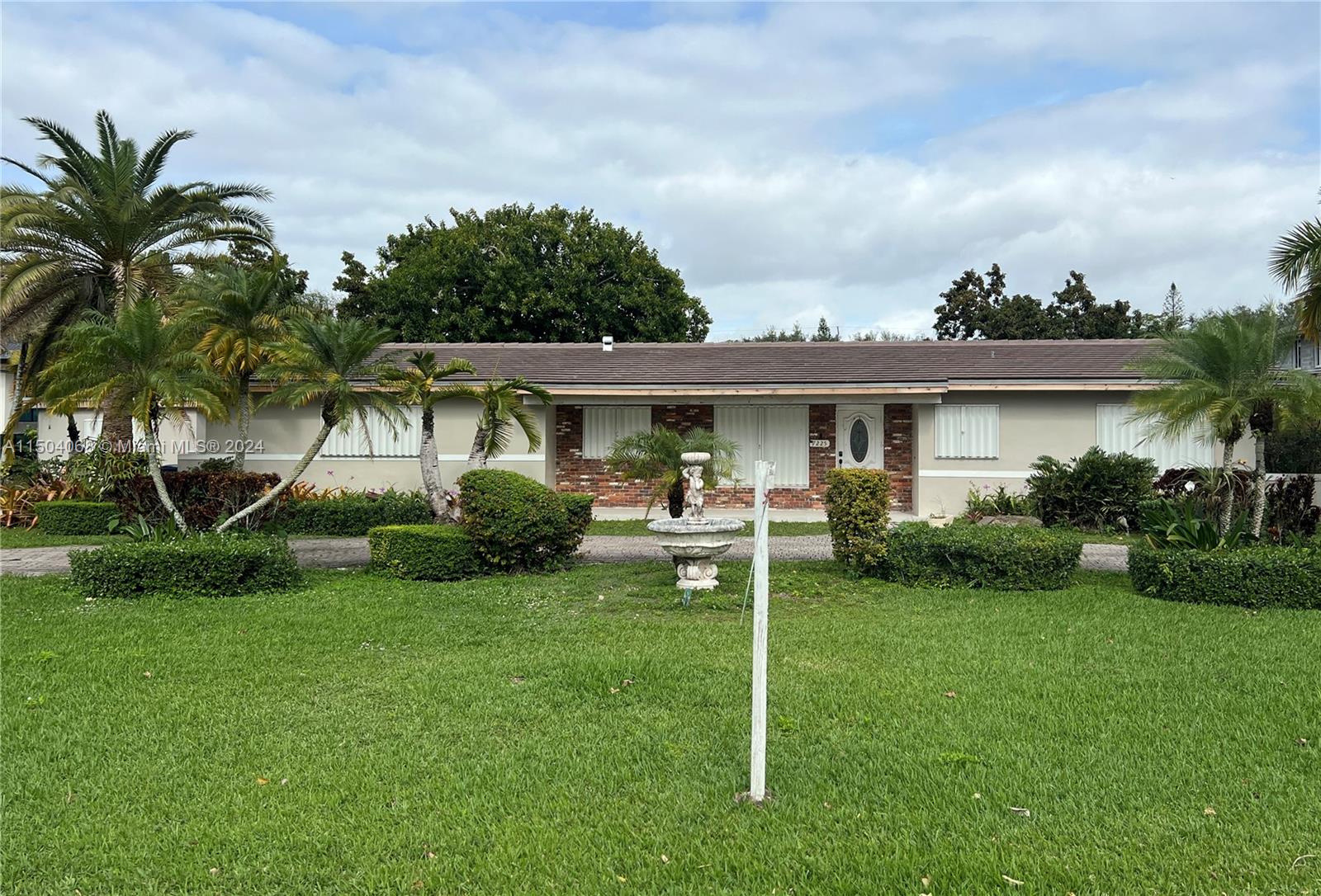 Property for Sale at 7225 Sw 76th St St, Miami, Broward County, Florida - Bedrooms: 4 
Bathrooms: 3  - $2,895,000