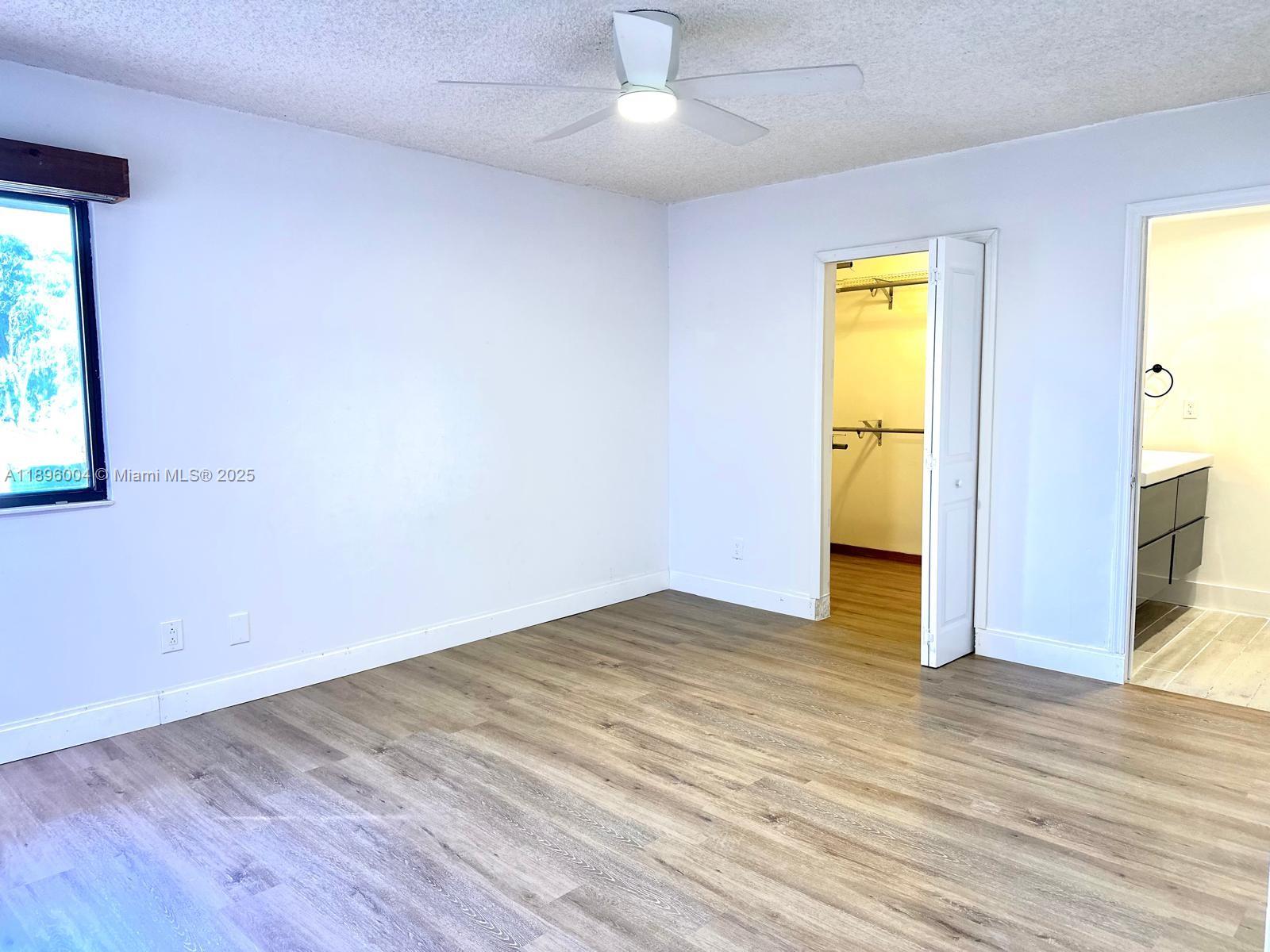 HAMMOCKS SEC 2 - Residential