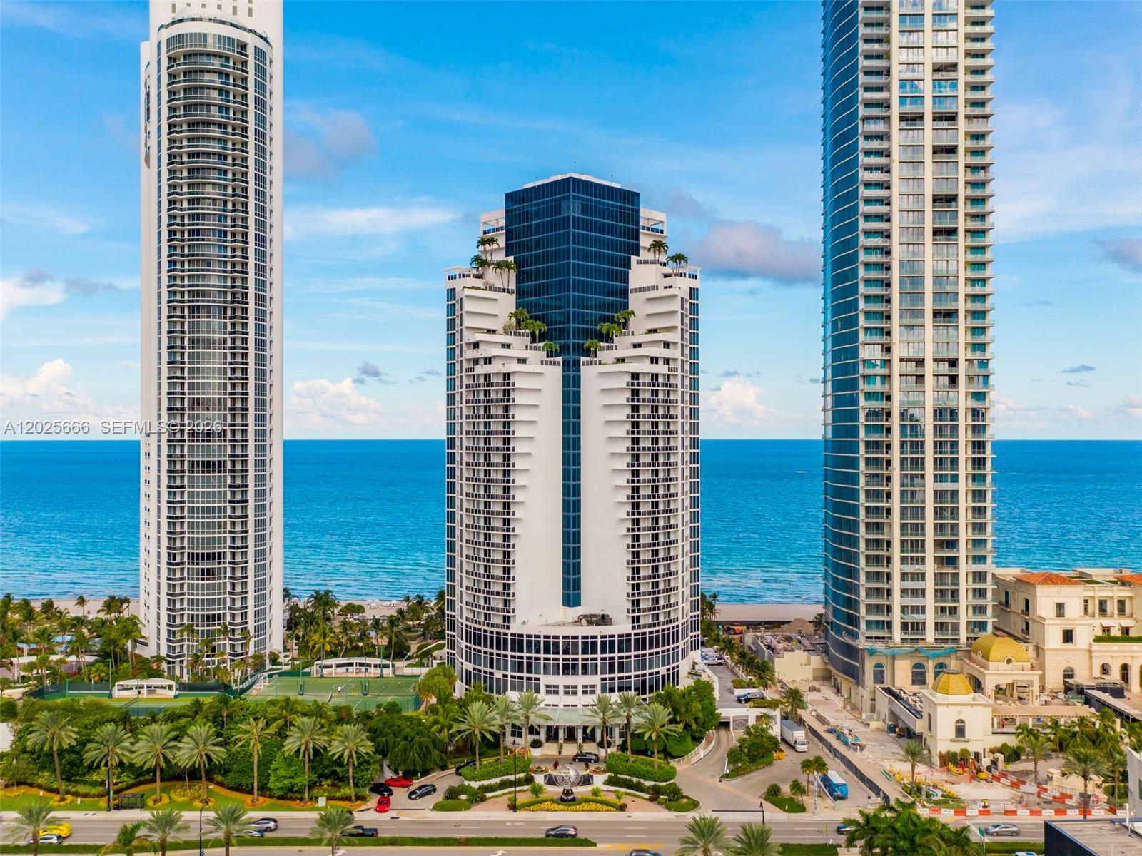 TRUMP INTERNATIONAL SONES - Residential