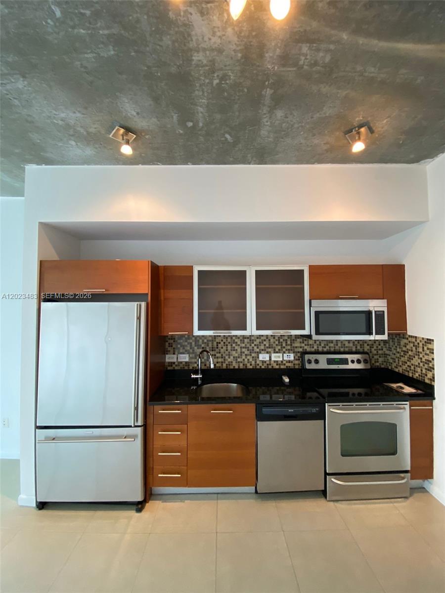 3470 E Coast Ave H2607