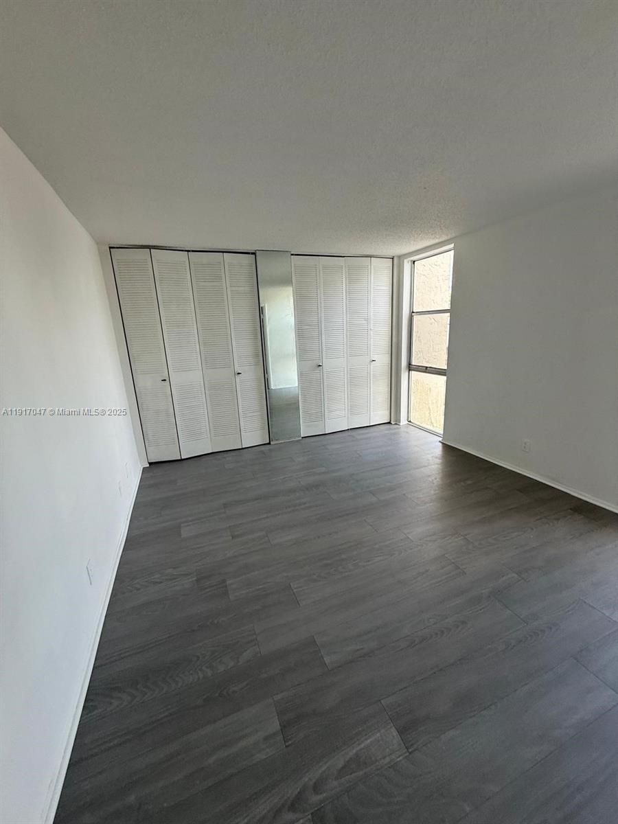 NEWPORT AT LAUDERHILL CON - Residential