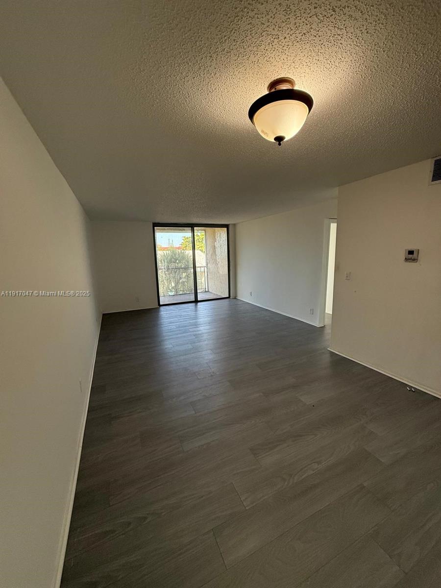 NEWPORT AT LAUDERHILL CON - Residential