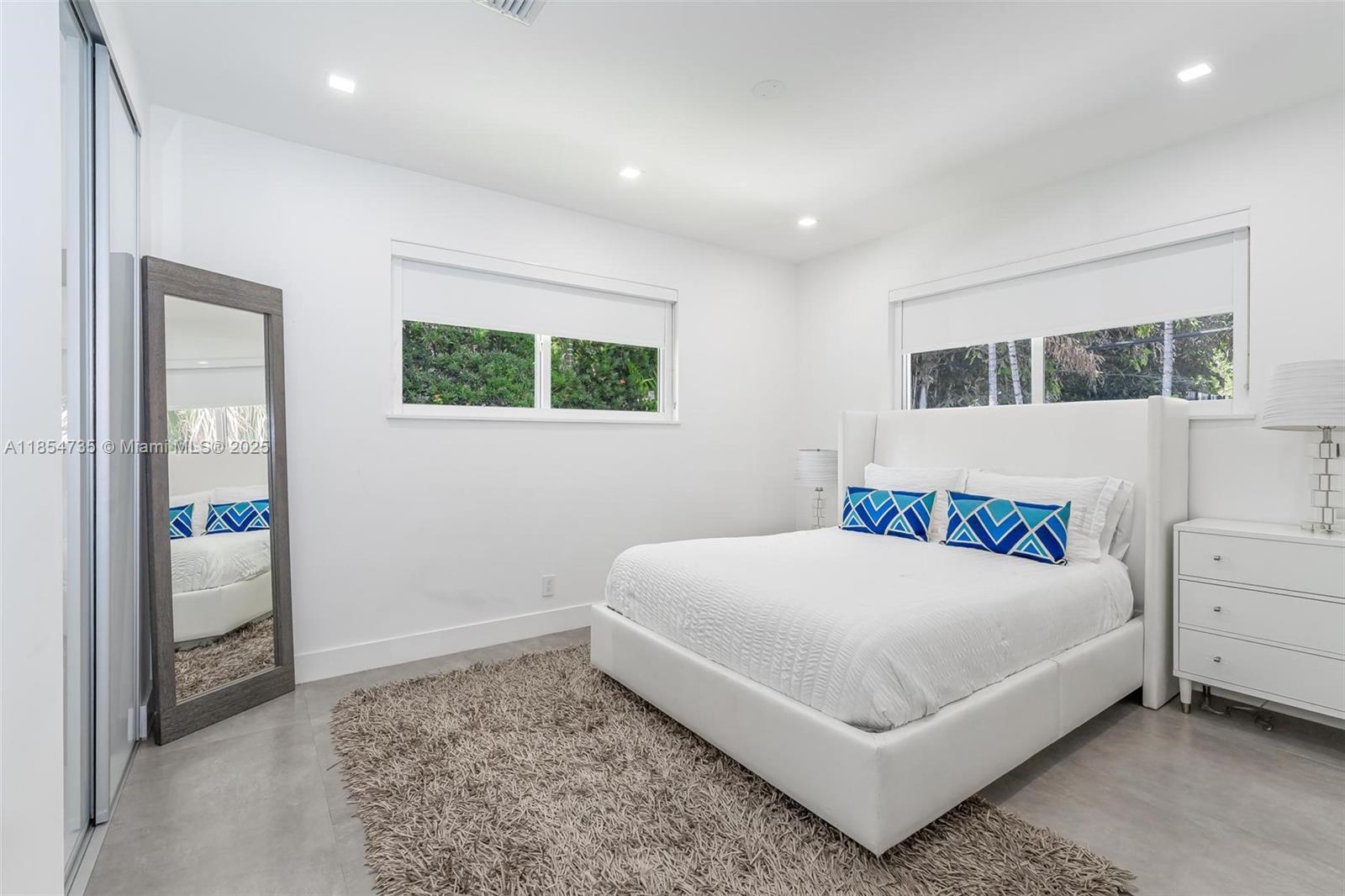 BAY HARBOR ISLAND - Residential Lease