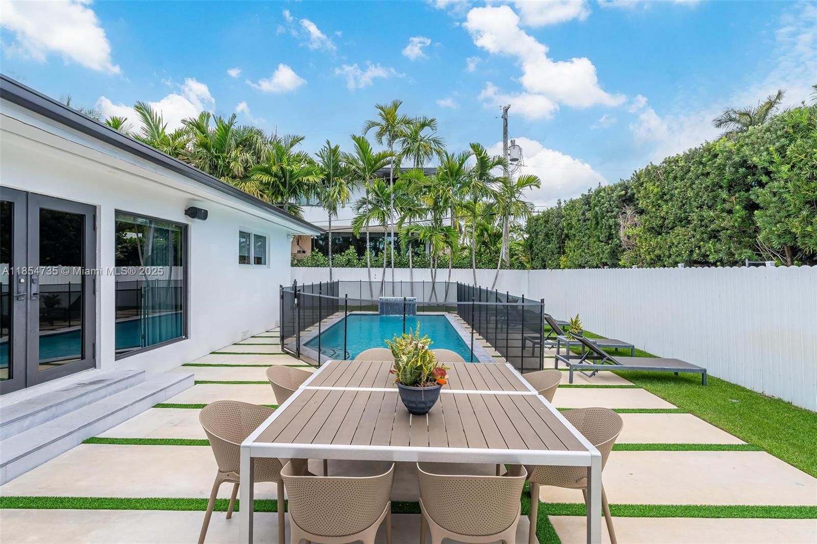 BAY HARBOR ISLAND - Residential Lease