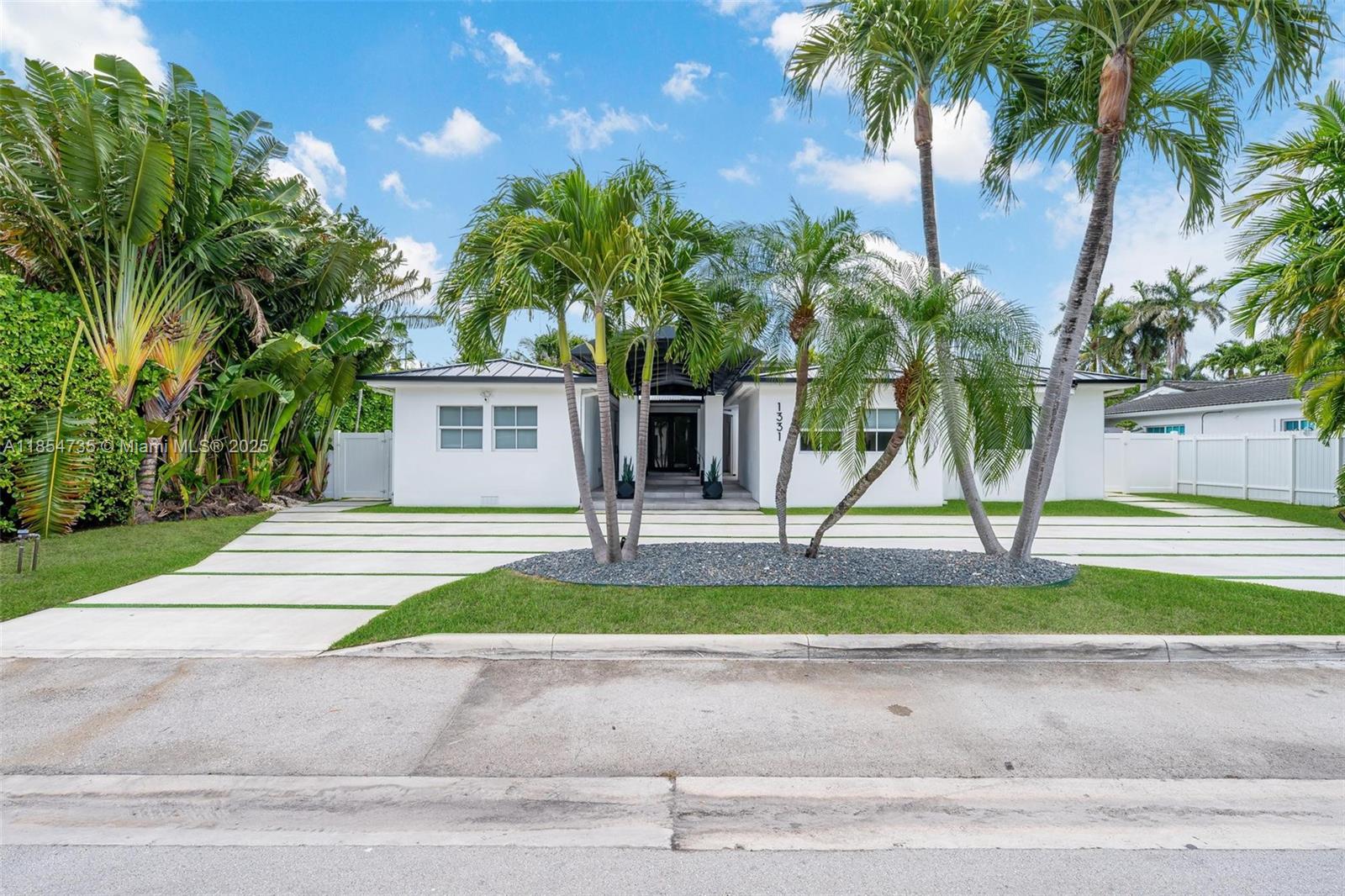 BAY HARBOR ISLAND - Residential Lease